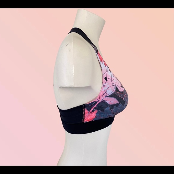 🍋2/$20 DOMYOS Women’s 500 Fitness Cardio Training Sports Bra Floral Print XS - Picture 8 of 14